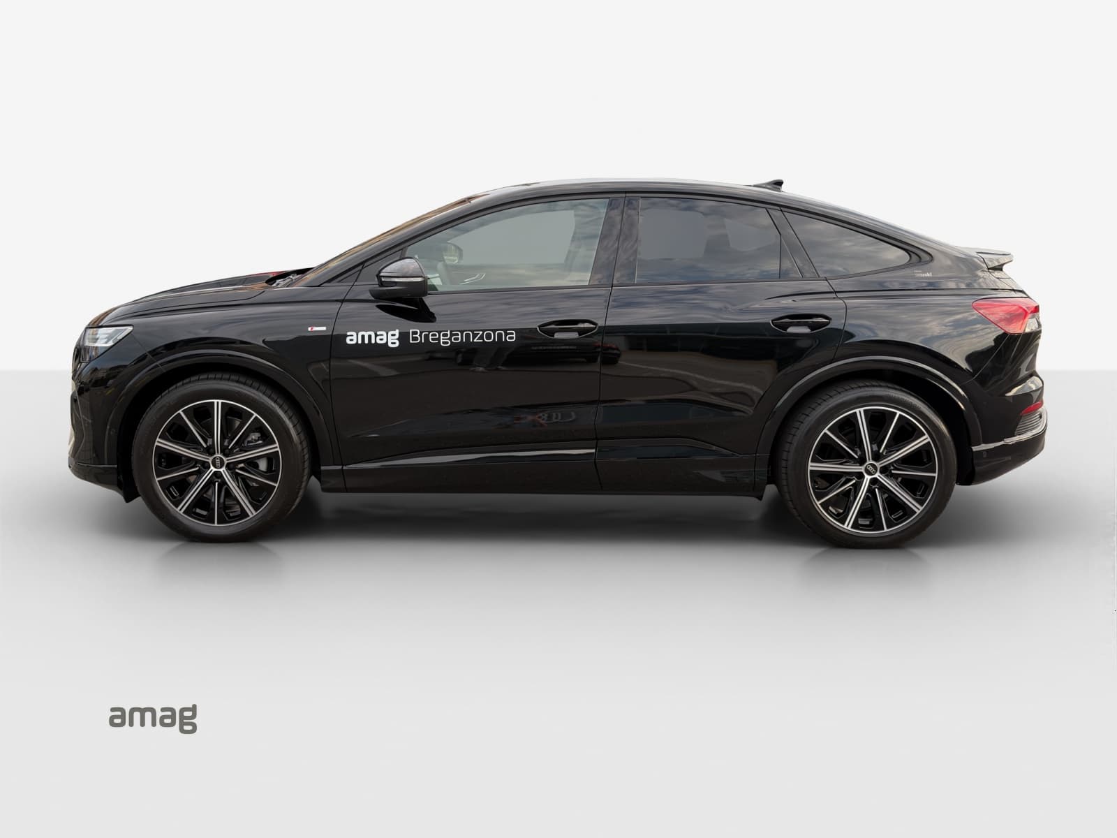 Audi Q4
