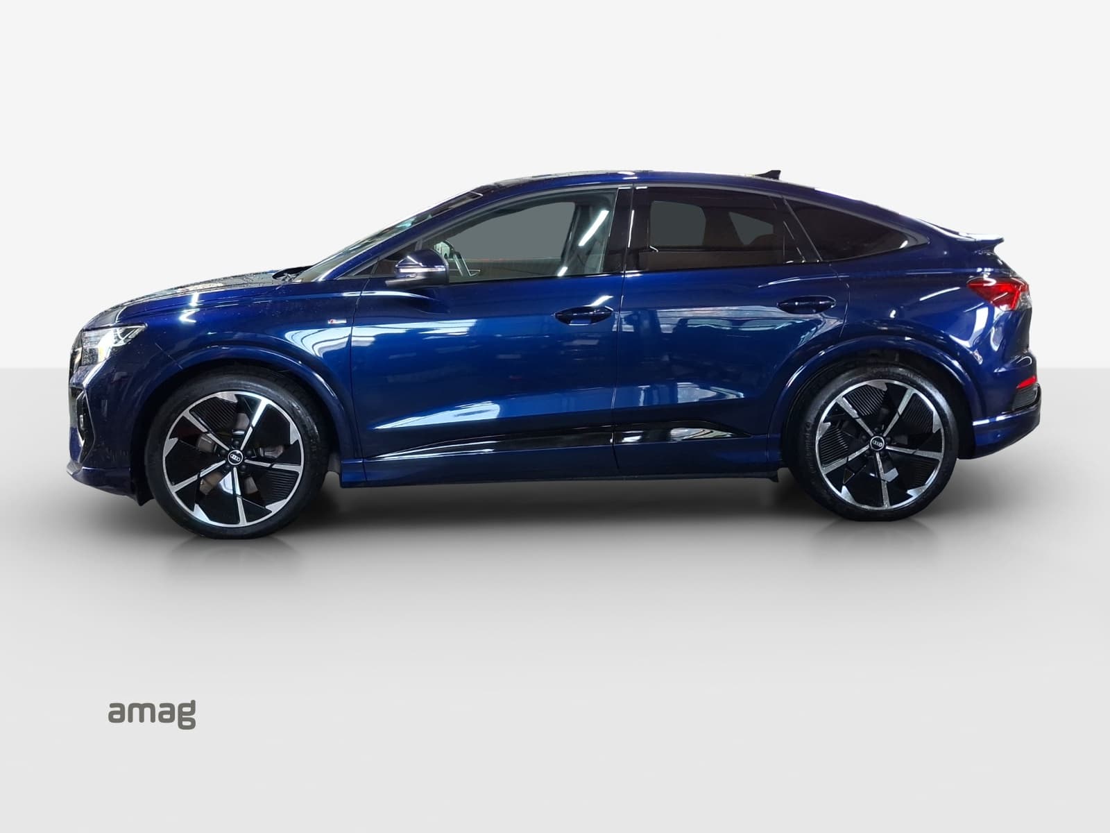 Audi Q4