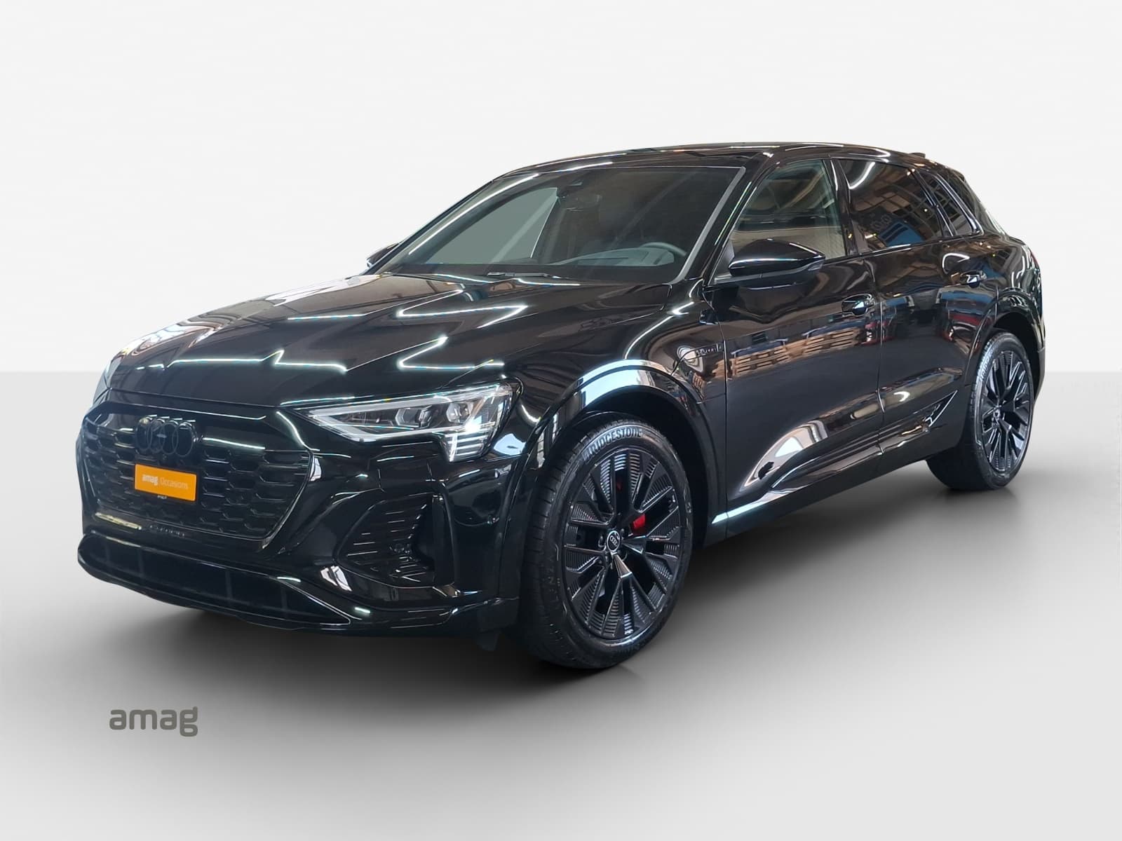 Offerta di leasing e abbonamento auto Audi Q8