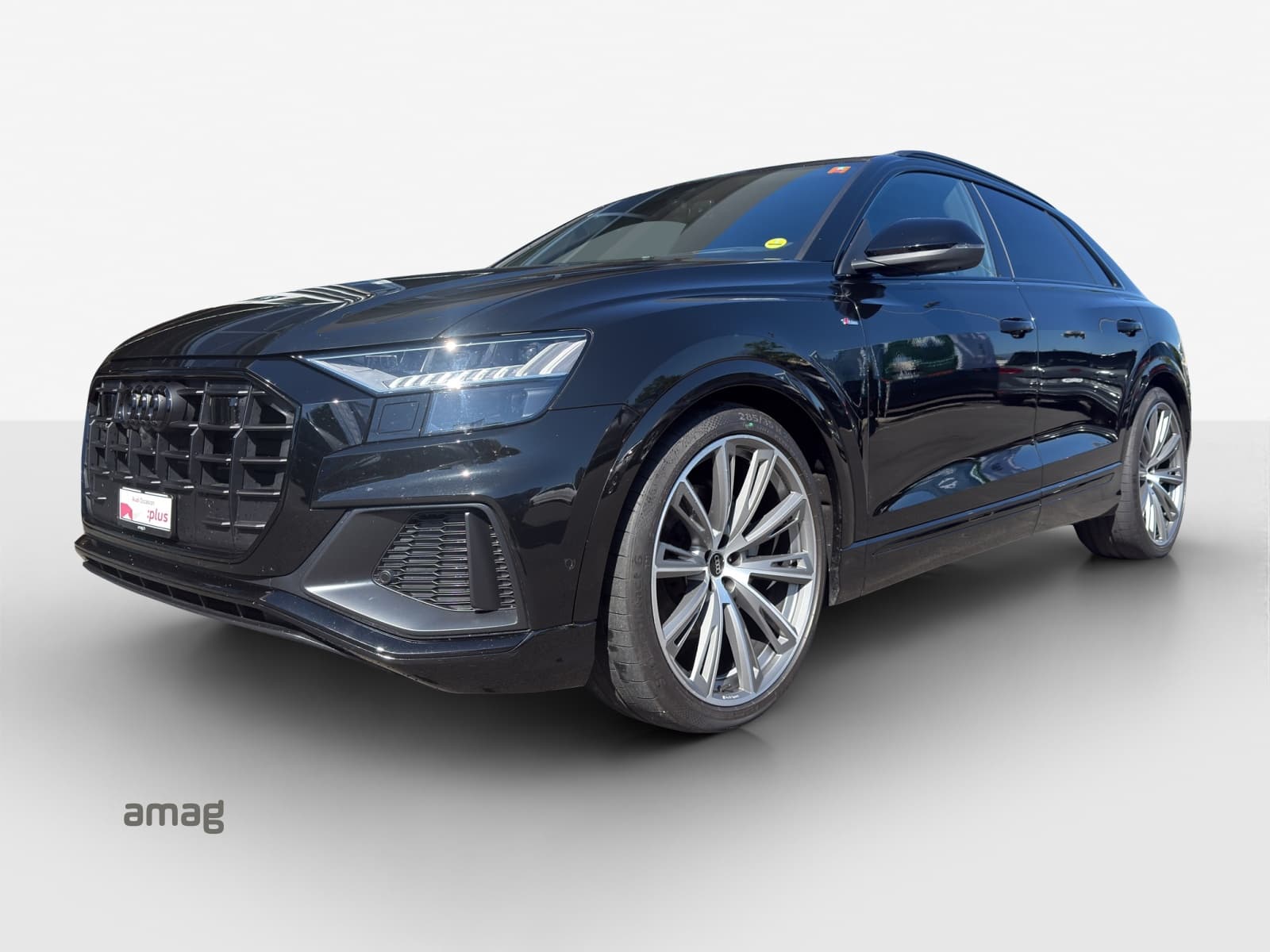 Offerta di leasing e abbonamento auto Audi Q8