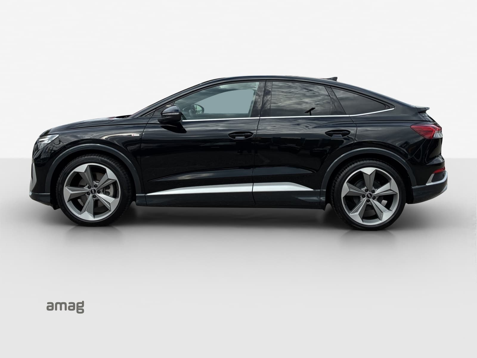 Audi Q4