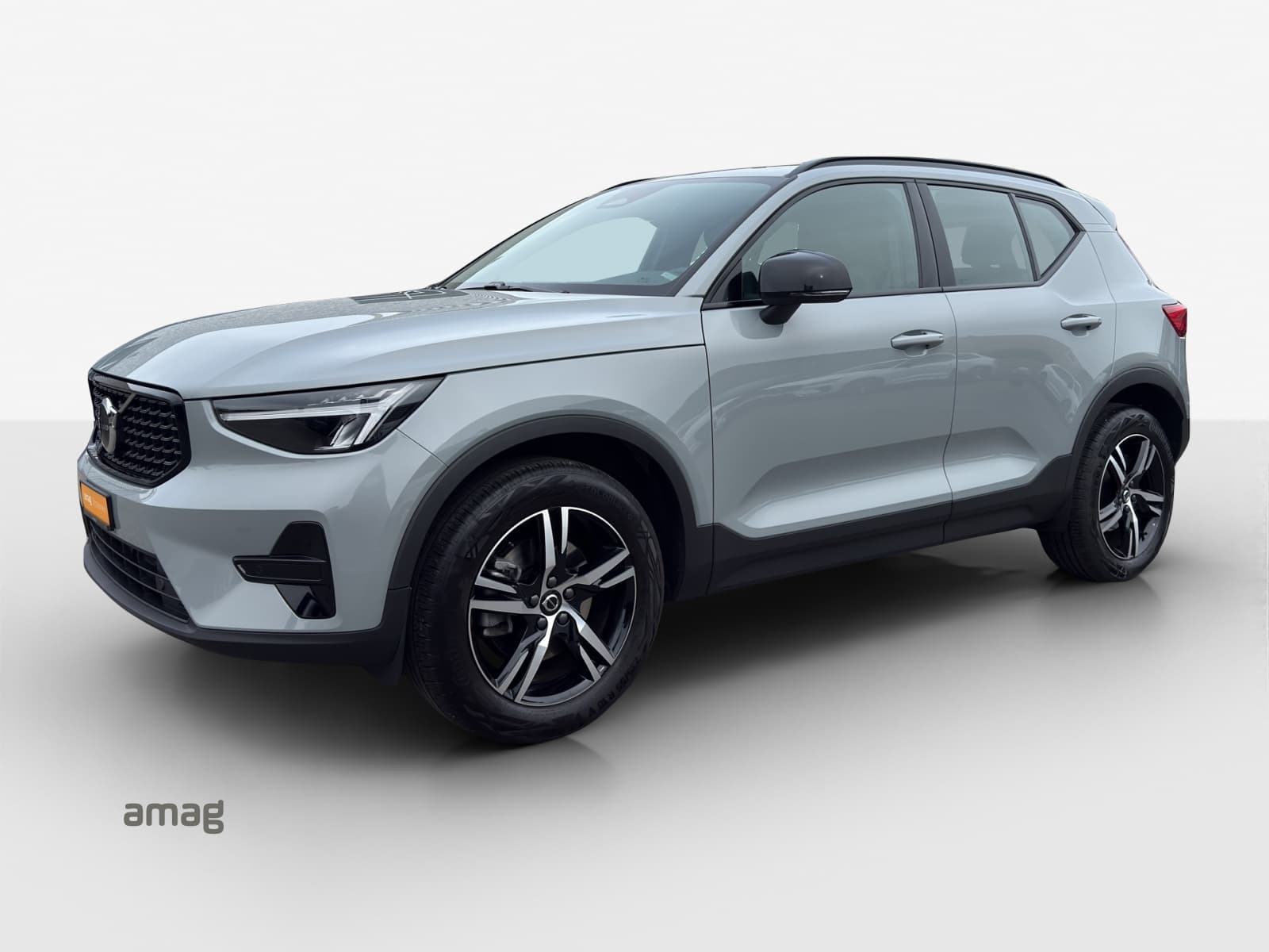 Offerta di leasing e abbonamento auto Volvo XC40