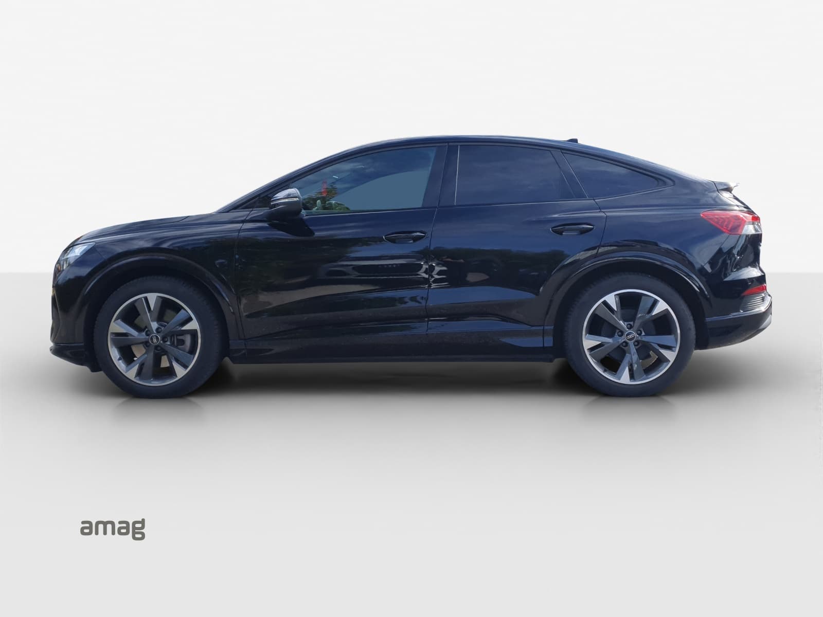 Audi Q4