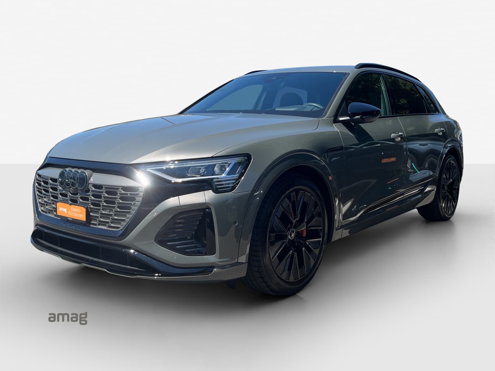 Offerta di leasing e abbonamento auto Audi Q8