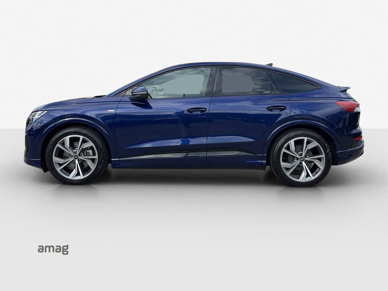 Audi Q4